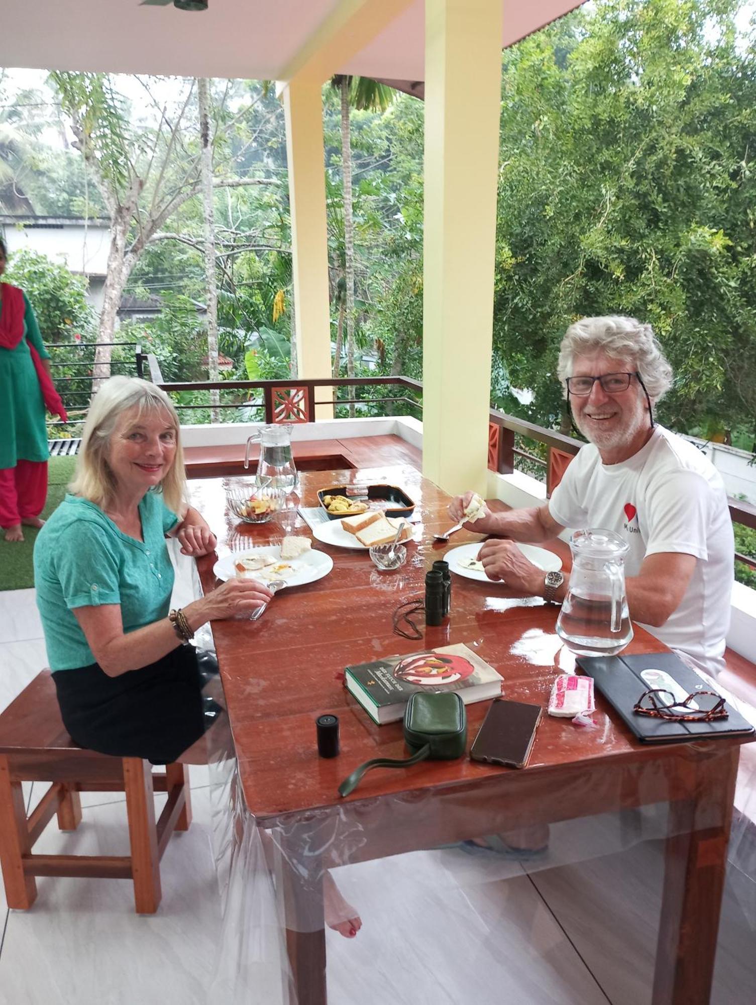 Munroe Vision Panakkattu Homestay Mundrothuruth Exteriör bild